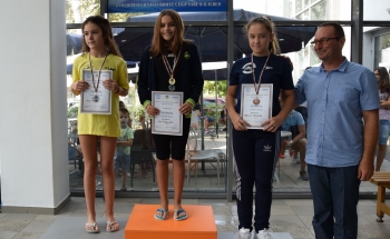 Приключи Europe Schools Junior Swimming Tournament 2016